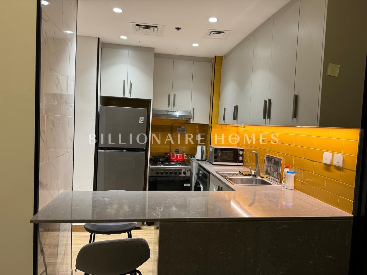 Fully Furnished Studio | Vacant | Ready to Move In