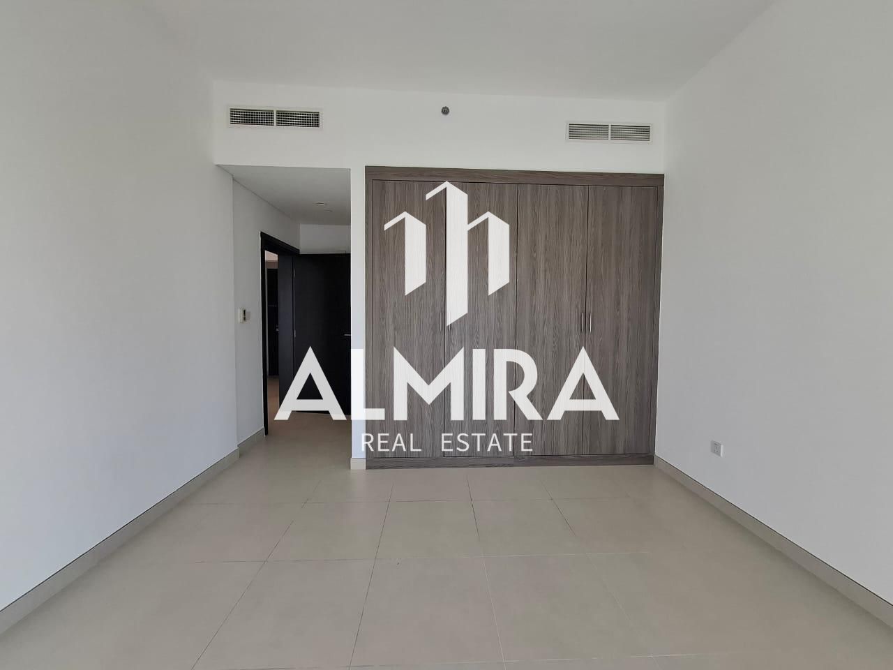 Pristine Condition | Move in Ready | Mid Floor