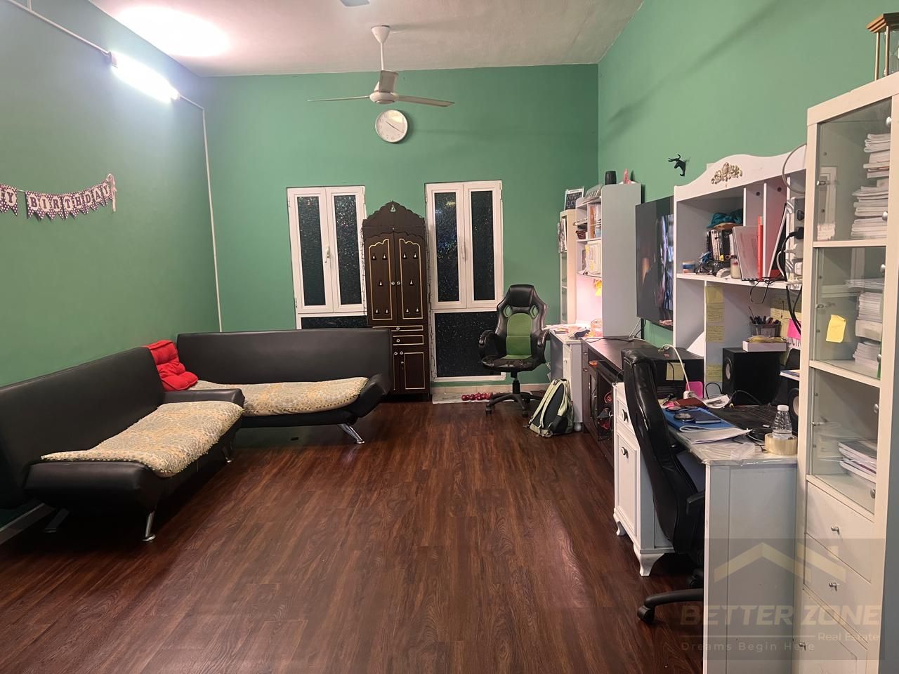 Furnished 1 Bedroom Hall - With Appliances