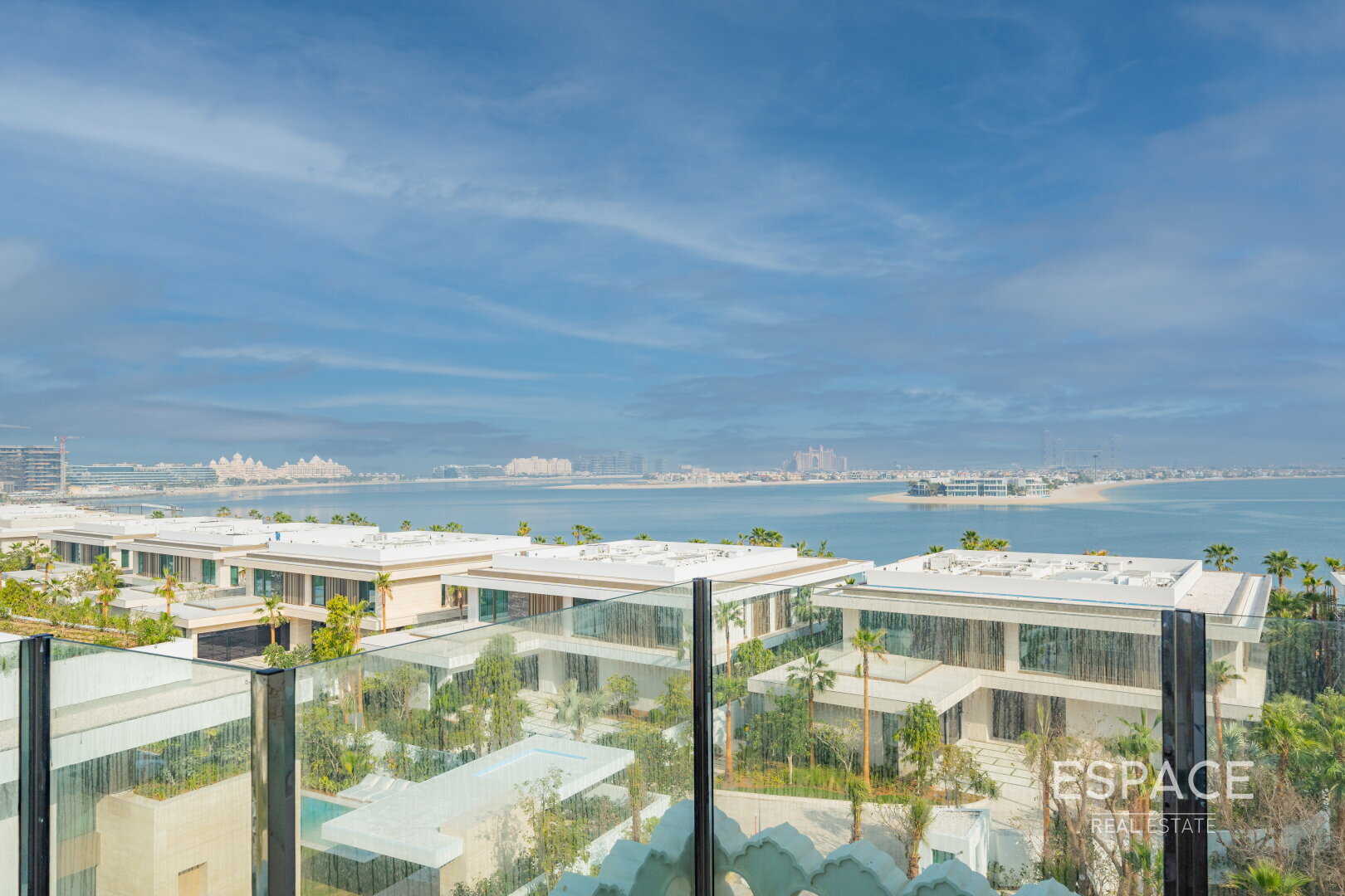 2BR | Fully Upgraded | Panoramic Sea View
