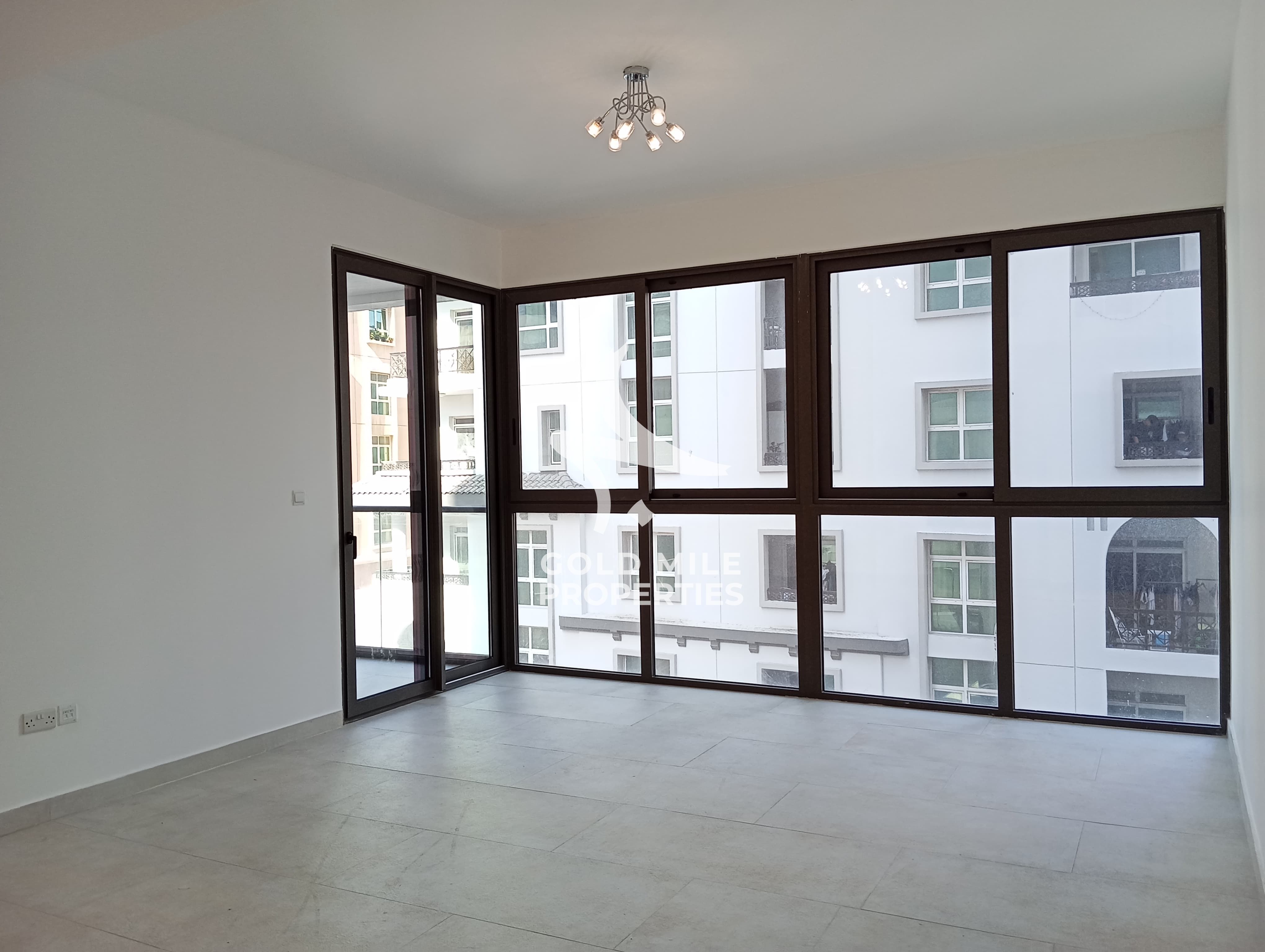 Family Building || Luxury 1-Bedroom || World-Class Facilities || Prime Metro Access