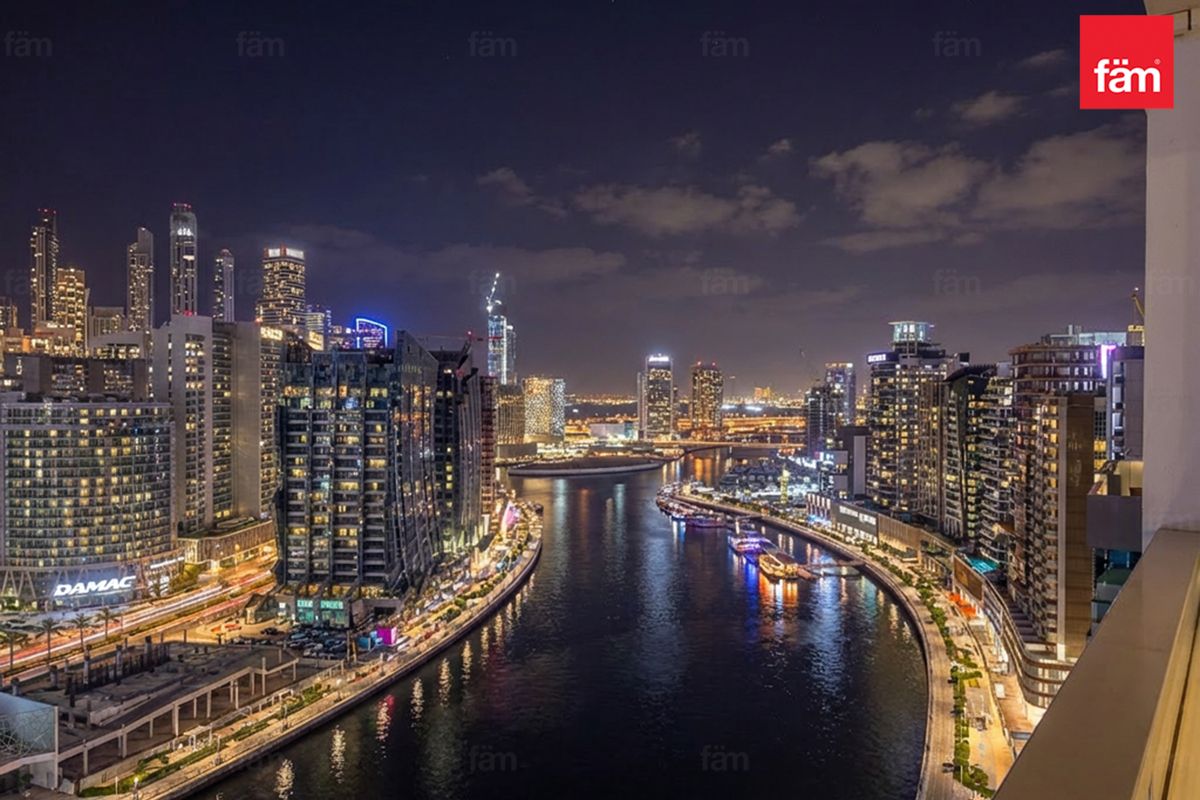 Prime Location| Upgraded| Unfurnished