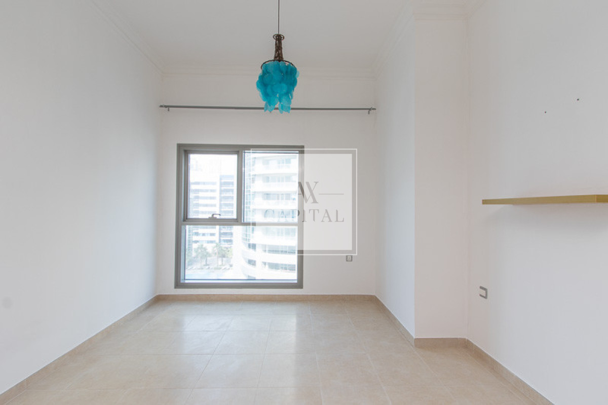 Chiller Free | Studio for Rent in Zumurud Marina