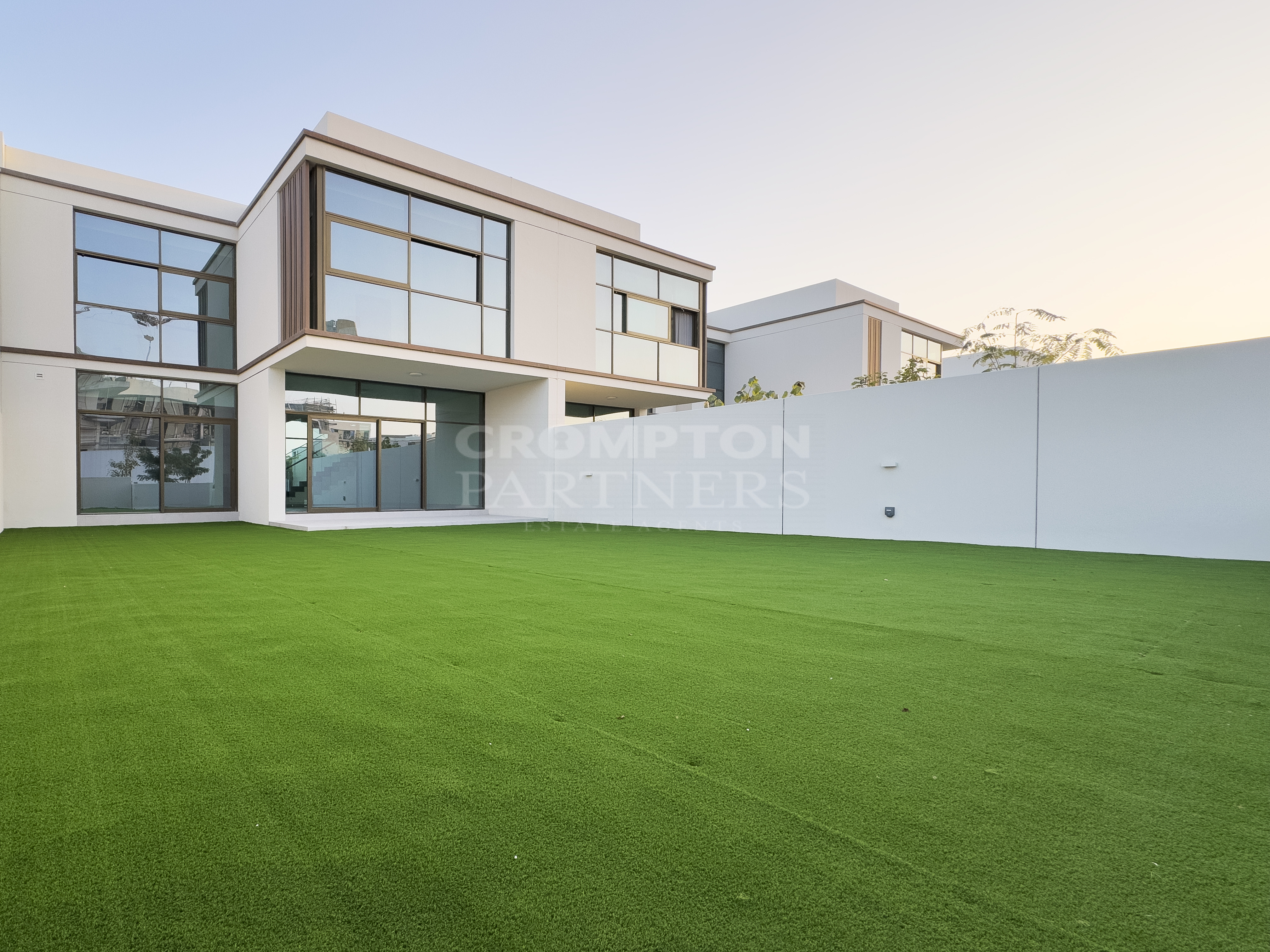 Large Plot, Spacious Layout | Landscaped | Ready