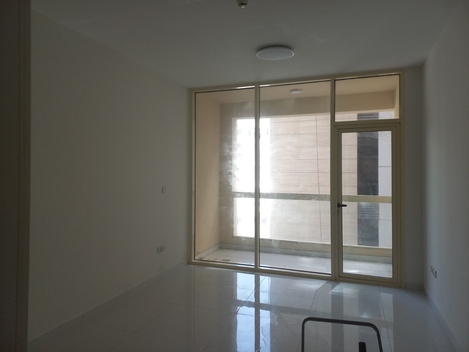 1BHK with Balcony and 2 Bathroom and swimming pool and Parking in Muwaileh Commercial