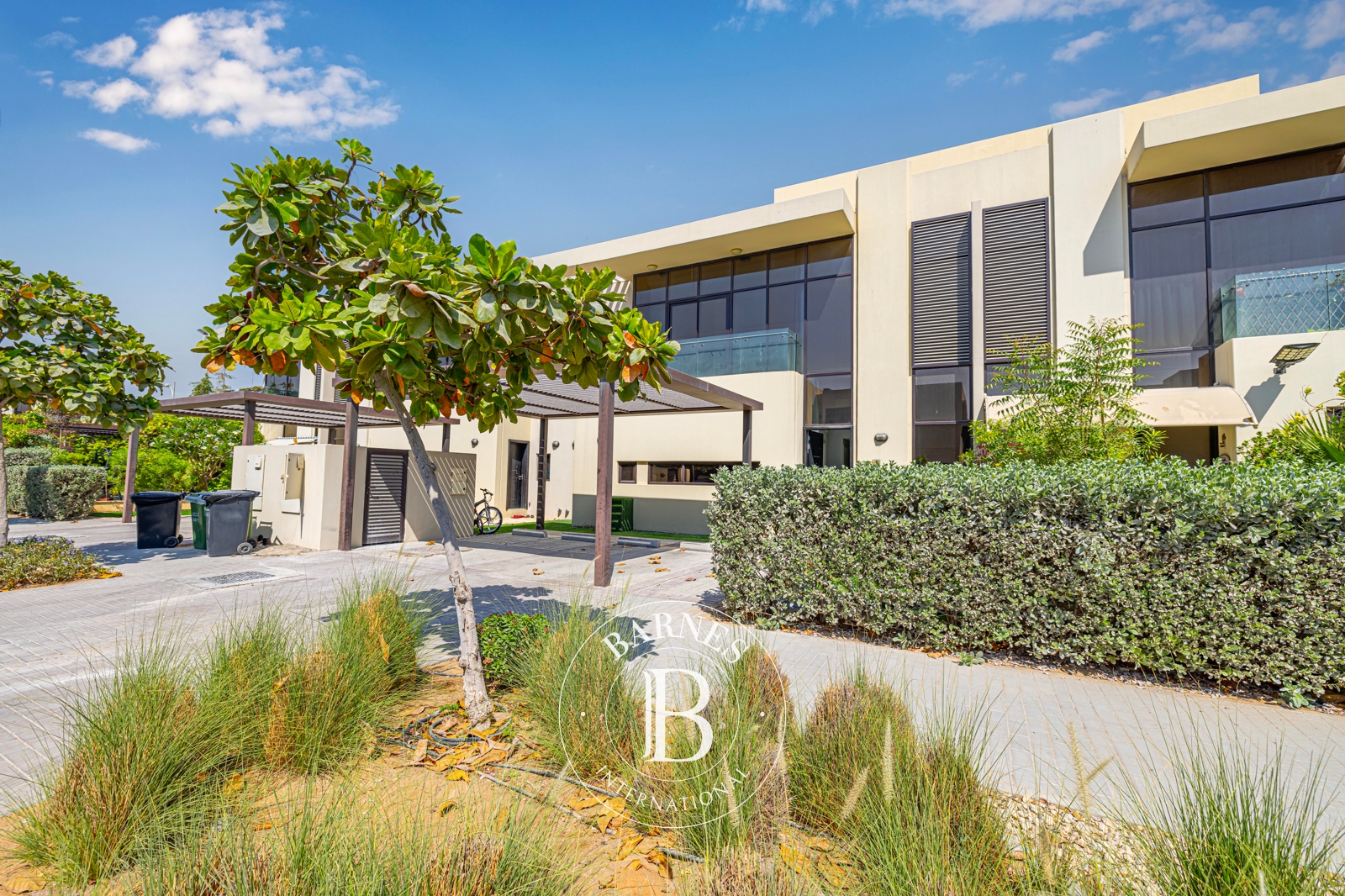 Modern Unit | Garden & Maid’s | Family Community