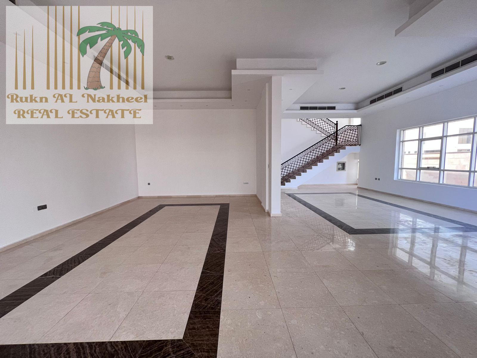 Modern Villa, Spacious, Family Friendly