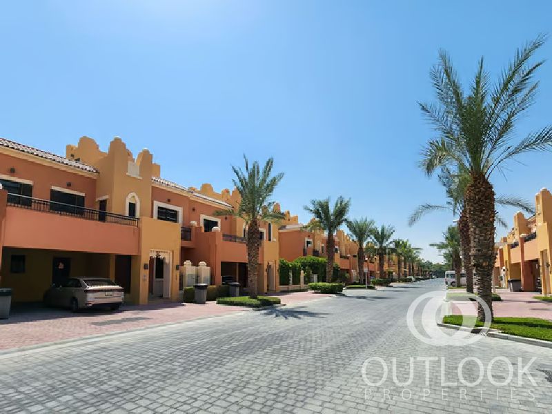 Park View | Prime Location | Ready to Move