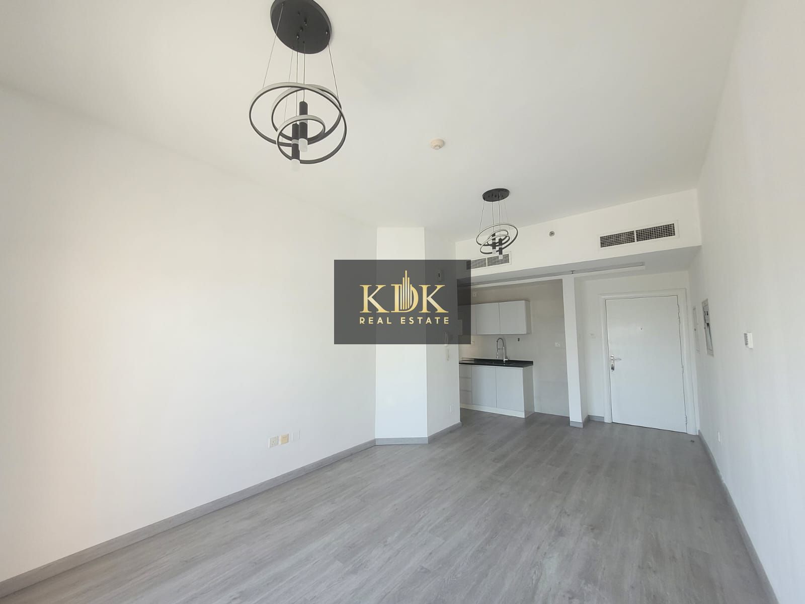 Community View | Unfurnished 1BR| Ready to Move