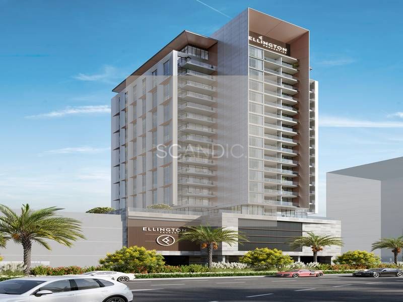 Luxury 2 BR | Prime Location | With PP