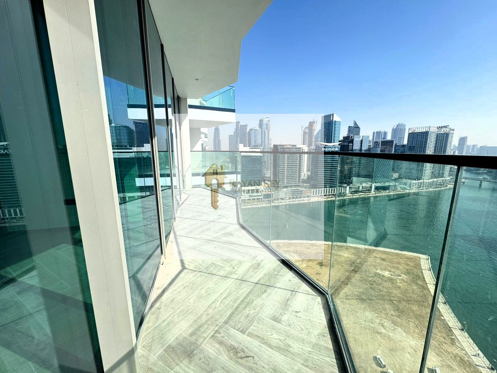 1 Bedroom Full Canal and Downtown View | Ready to Move | High Floor