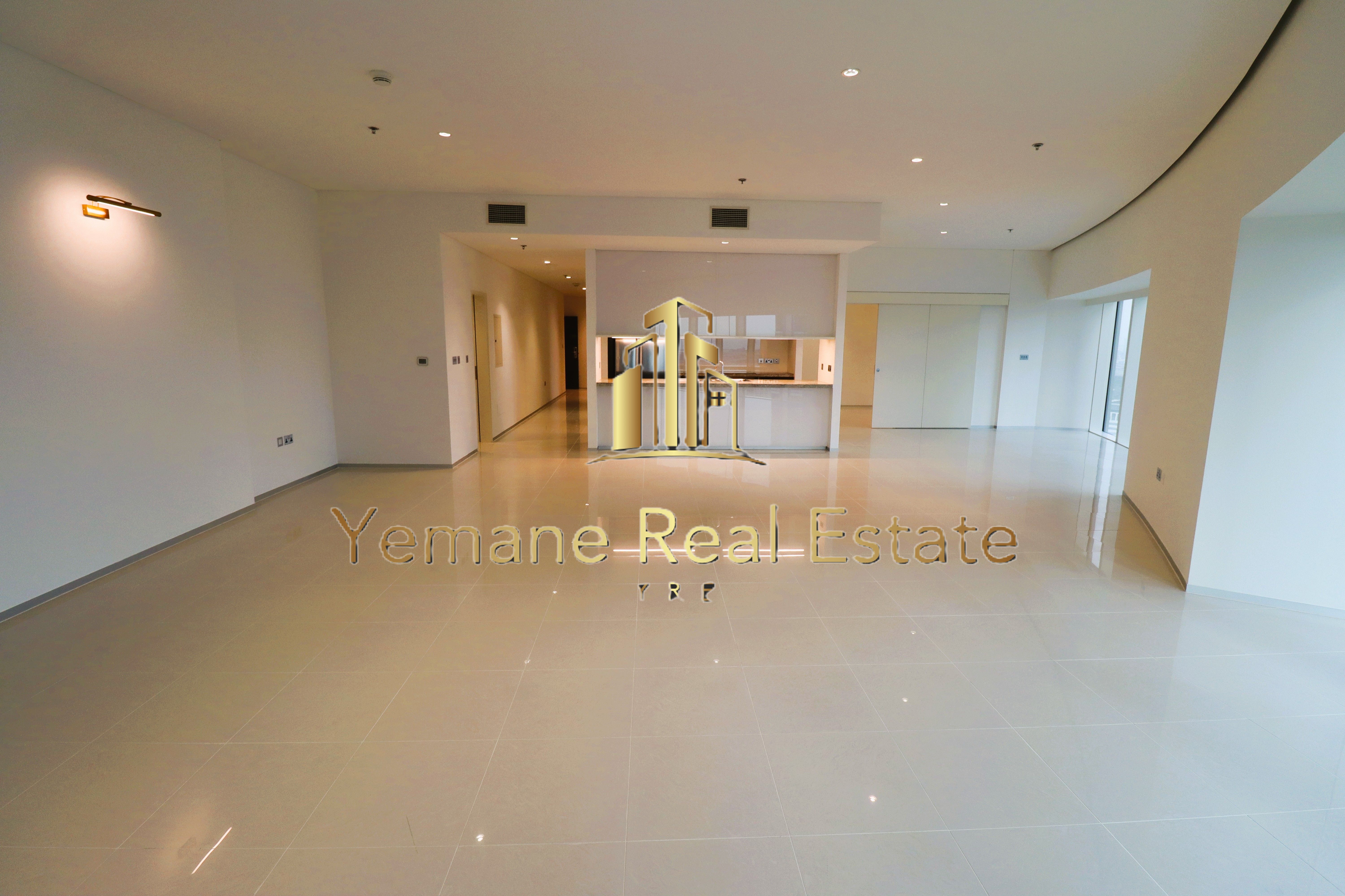 Unfurnished / Prime Location / Sea View / Near Metro