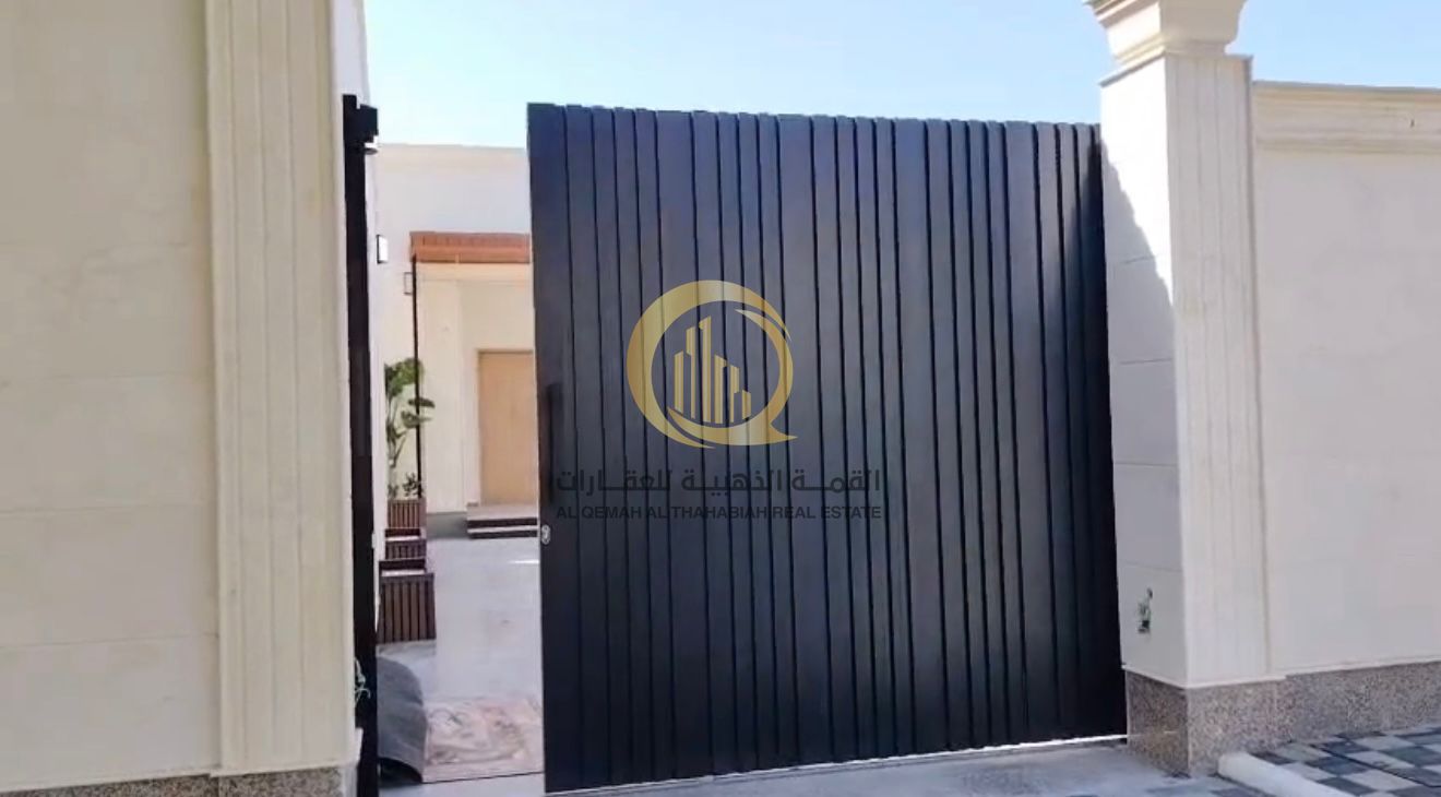Villa for sale in Sharjah, Al Mansoura area, one floor, corner lot on two streets