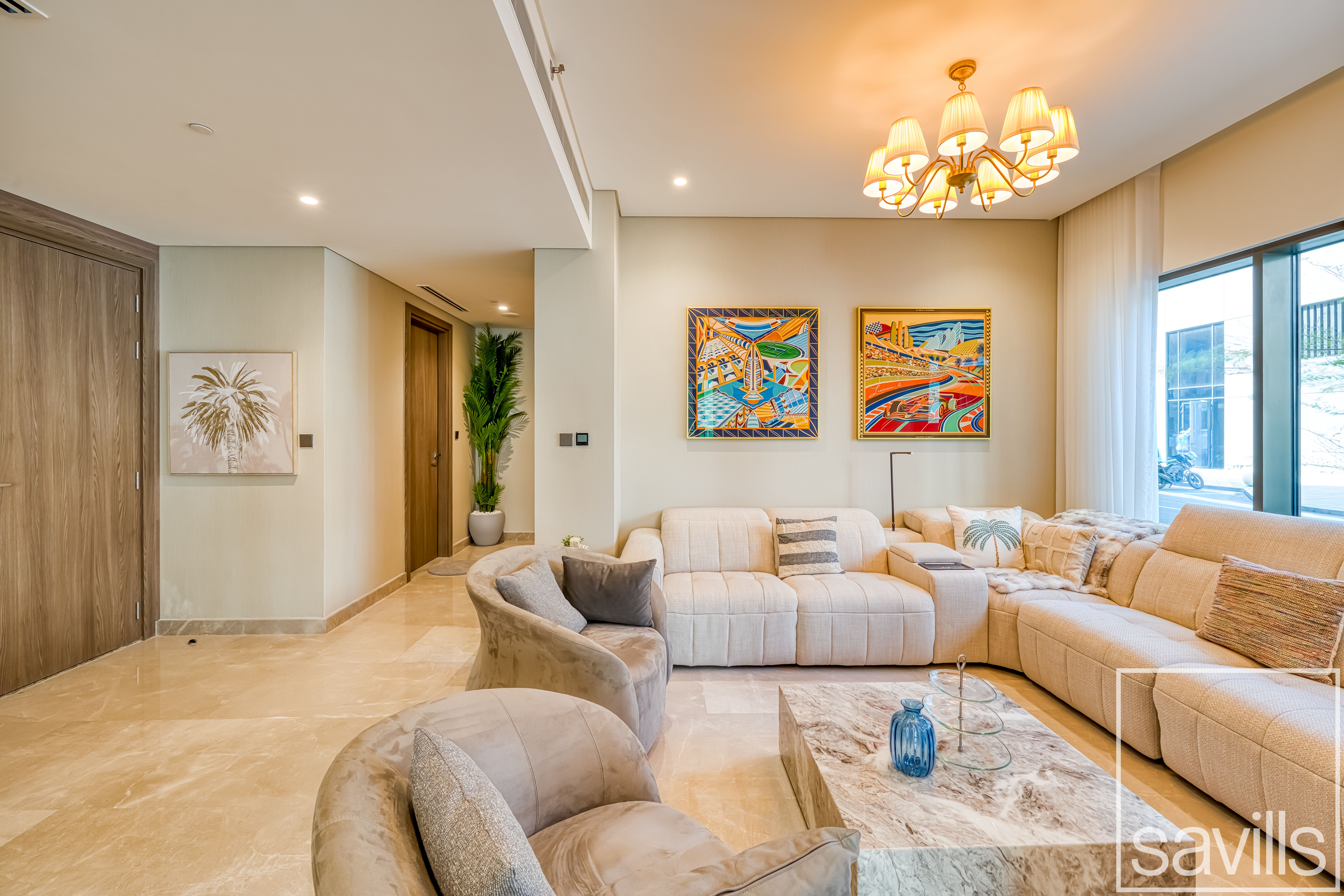 Duplex | Furnished | Upgraded | Vacant