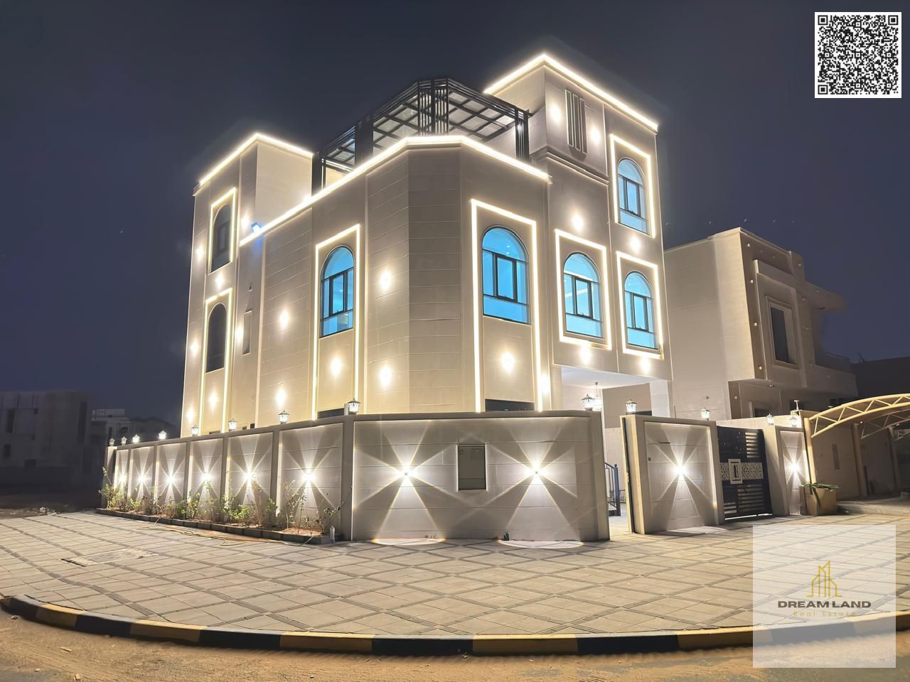 Direct from the owner, including all ownership fees: a villa in one of Ajman's most luxurious villas, built and finished to a super deluxe standard, w