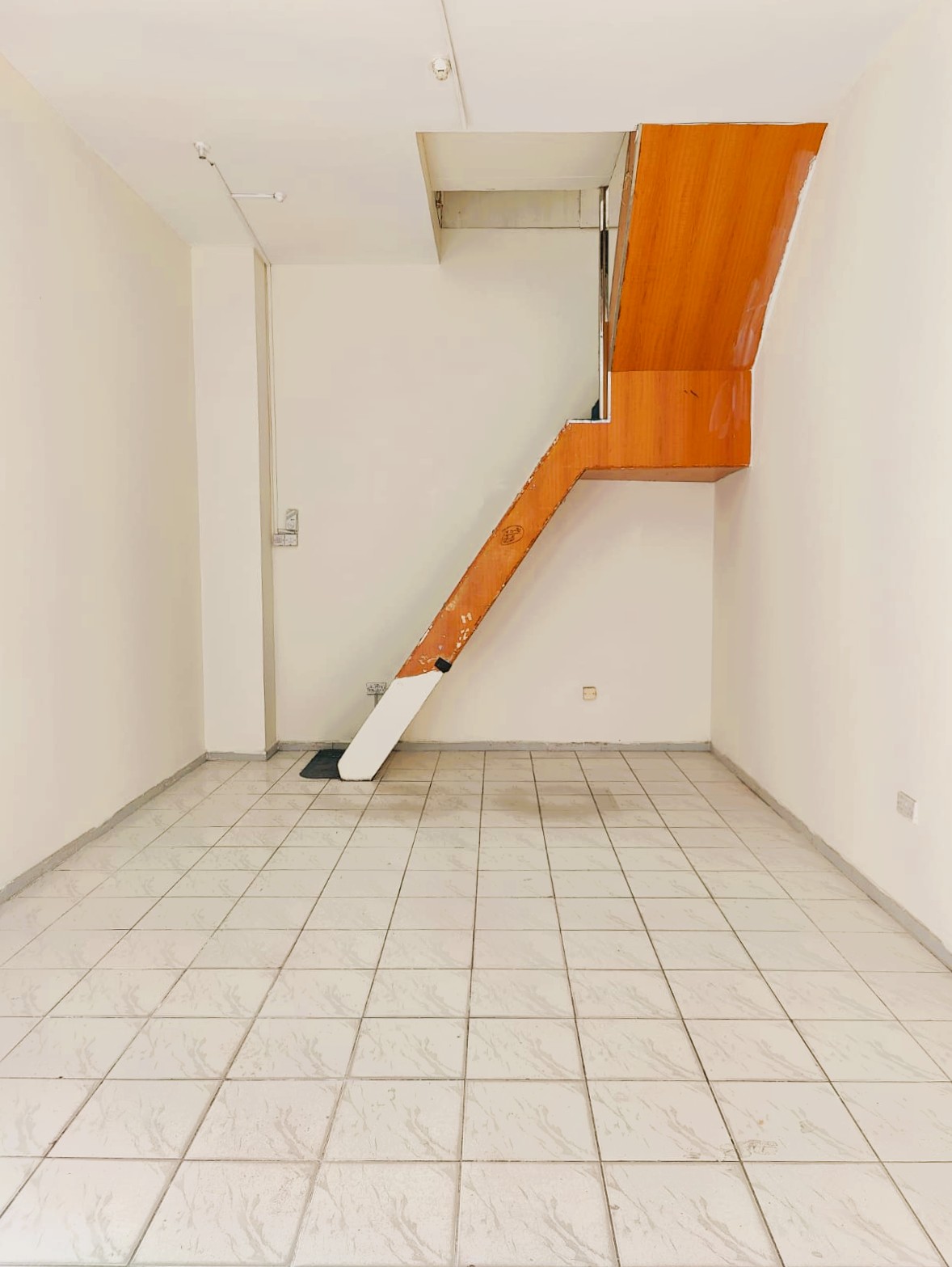 271 SQ-FT - SHOP BEHIND MUSALLA POST OFFICE