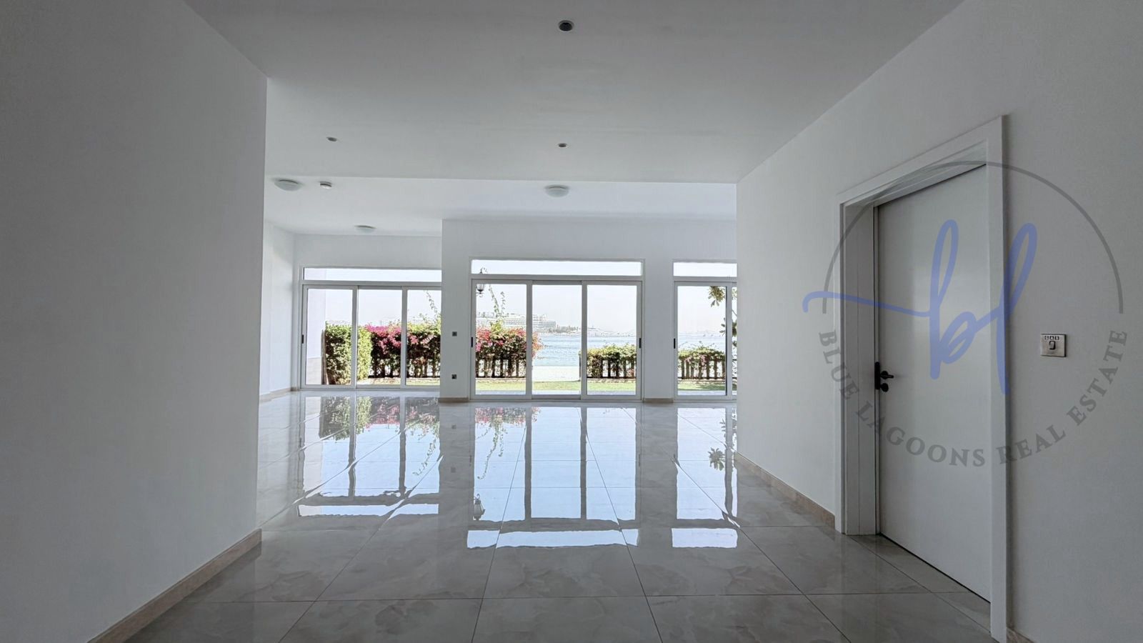 Luxurious Villa| Full Sea & Full Burj Al Arab View
