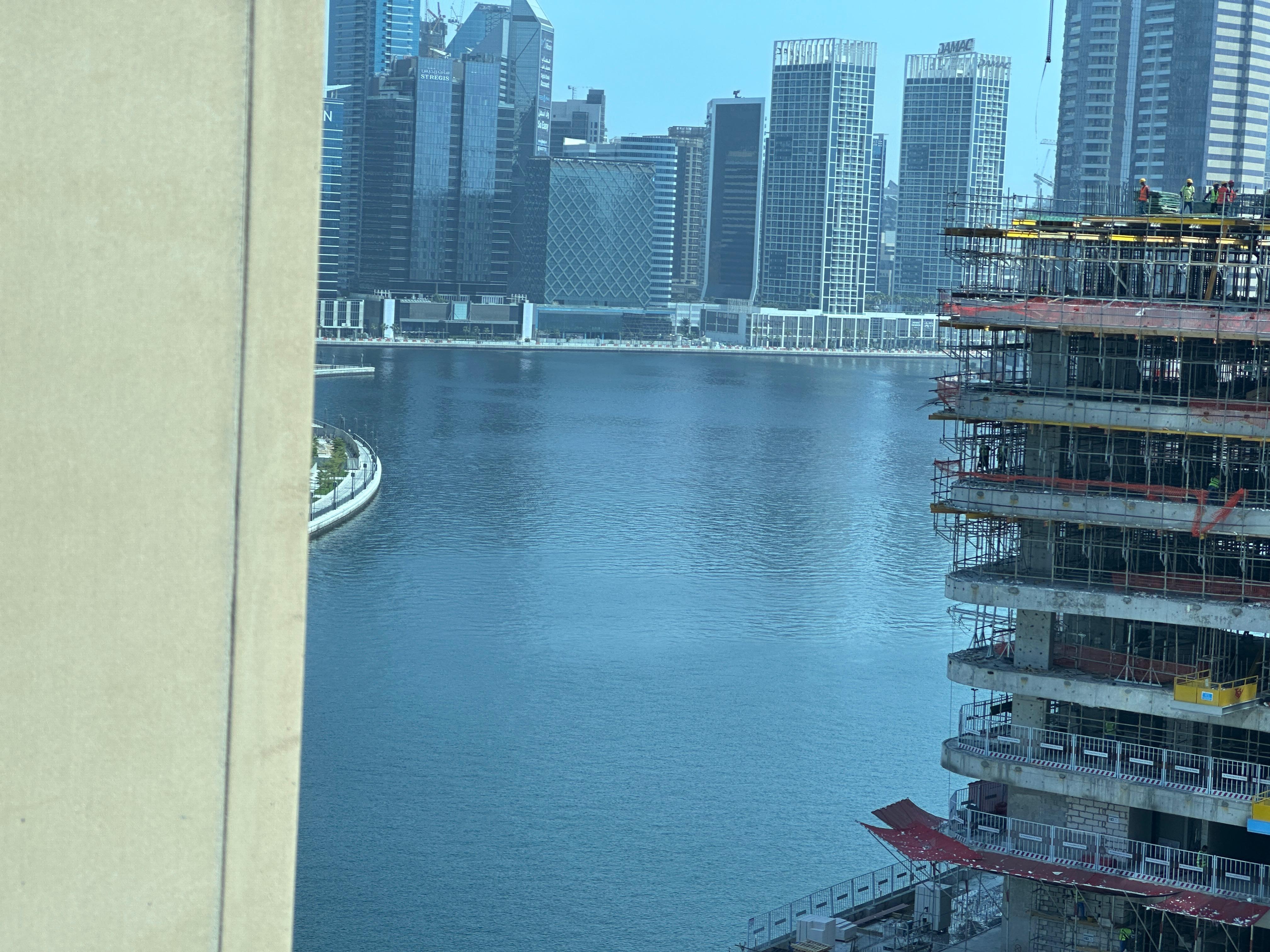 Spacious Fully furnished 1 bedroom | Partial Lake View
