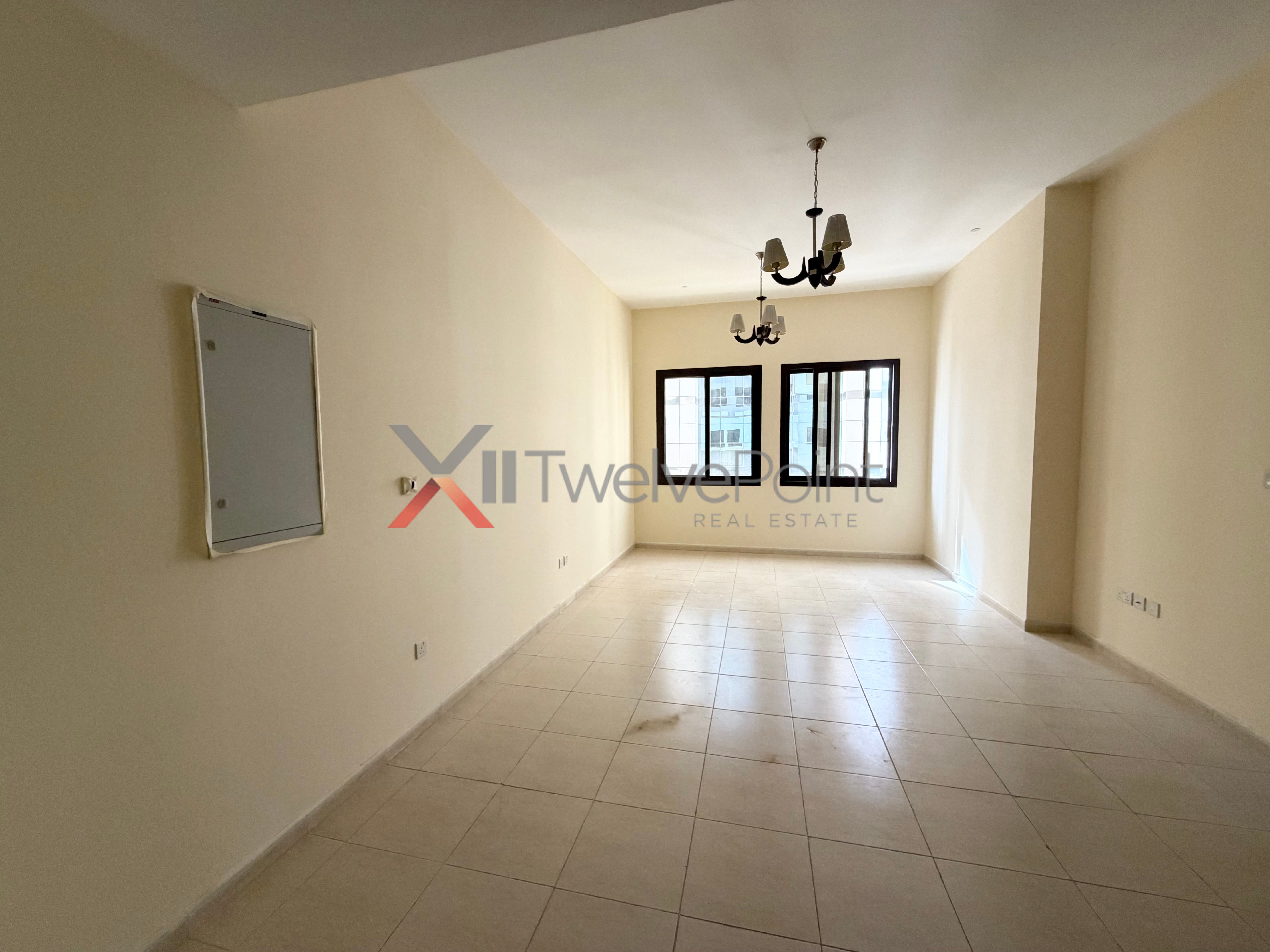 Vacant I 3 Bedroom I Near Mall