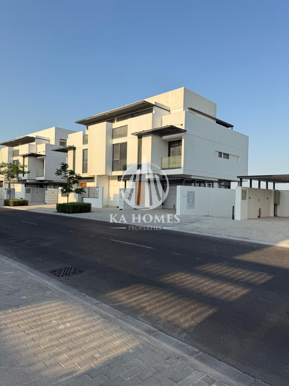 Ready 5 Master BR Villa | 4-Year Post-Handover Installments | Free Registration Fees | Fully Furnished