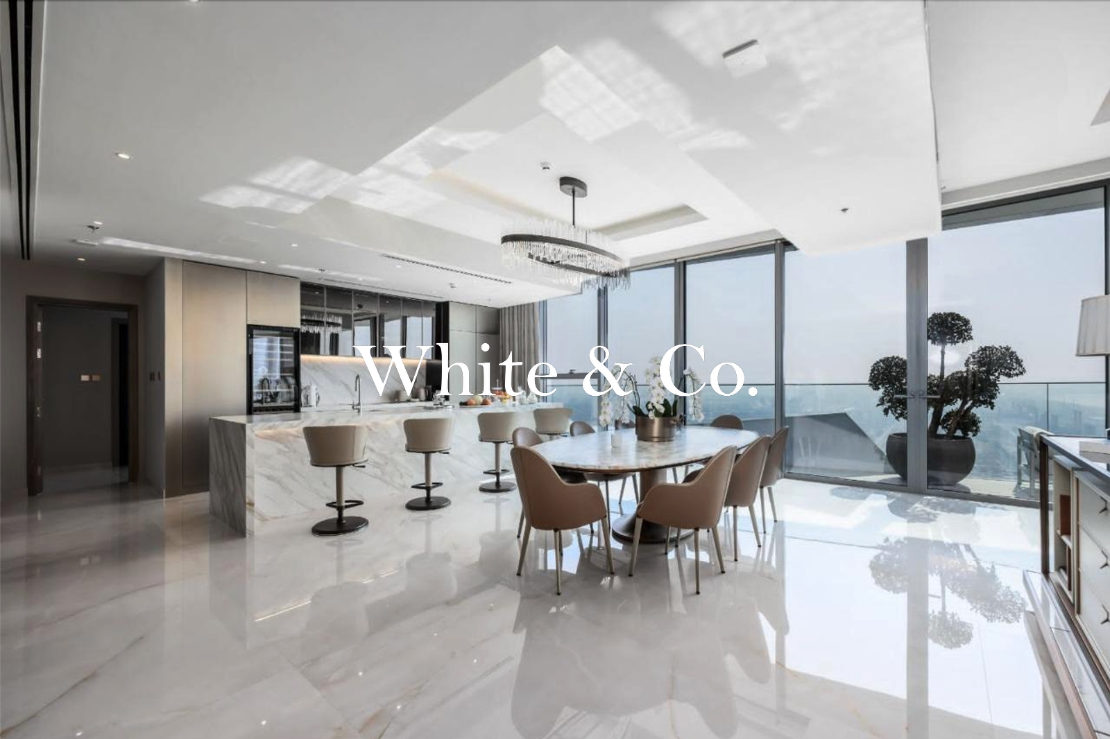 Full View | Upgraded Penthouse | View Now
