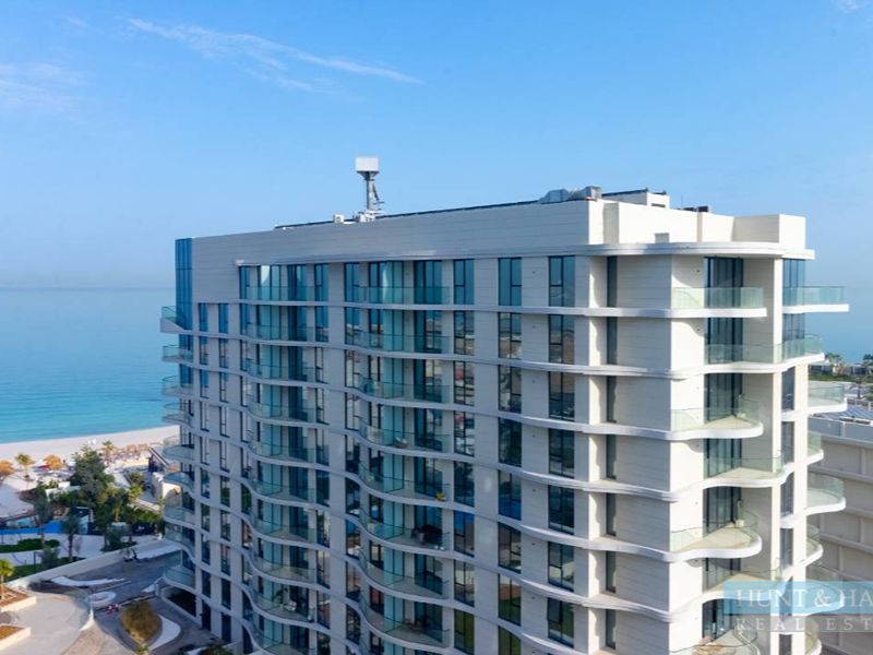1 Bedroom For Rent - Mina - Central 1 - Middle Unit - Partial Sea View