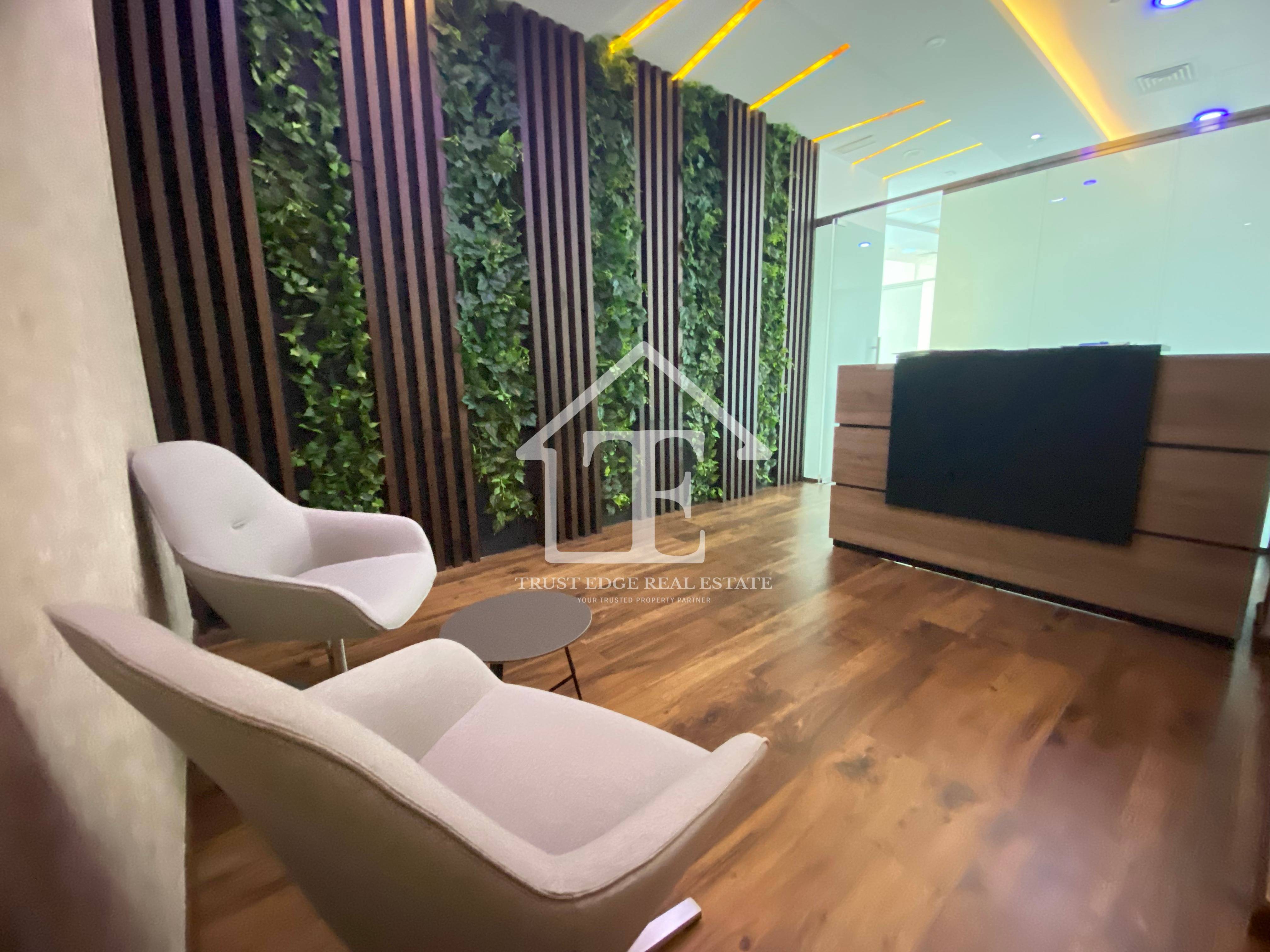 Ready to Move in | High-Floor | Close to Metro
