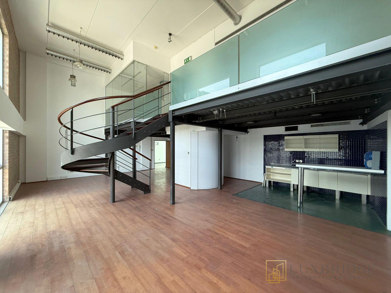 Stylish Office | Prime Location | DDA License