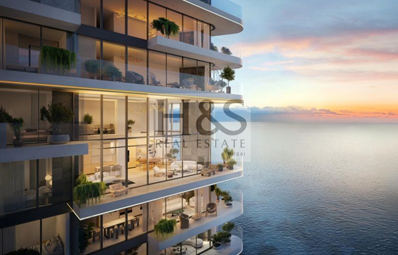 ULTRA DEVELOPMENT | WATERFRON LIVING | SOPHISTICATED