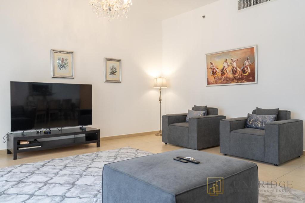 Furnished | Vacant 20th Dec | Pet Friendly