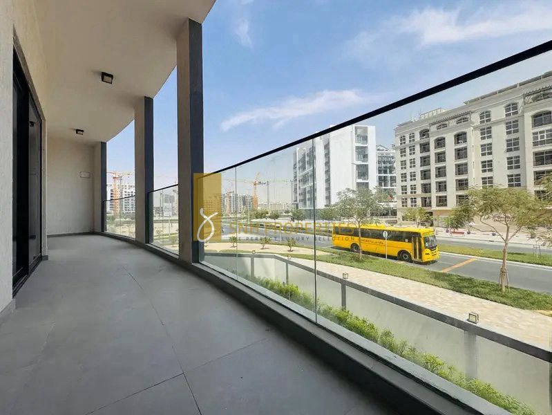 COMMUNITY VIEW | LARGE BALCONY | READY TO MOVE IN