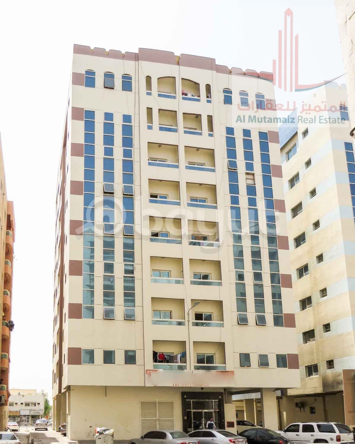 naimia2/balcony/good size,price/parking/ families