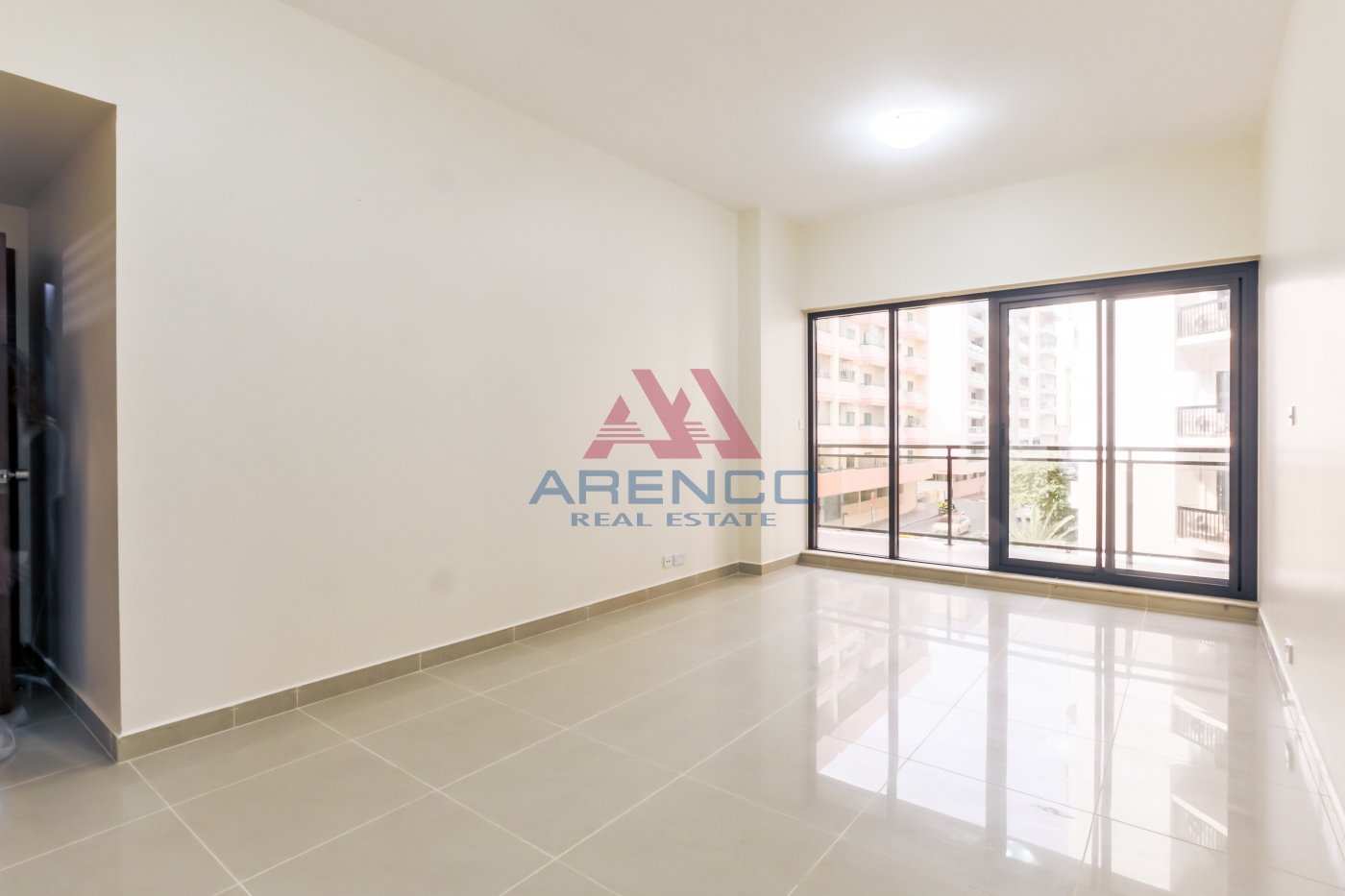 Large 3BDR Apt| Family Unit| With Cinema and Kids Club