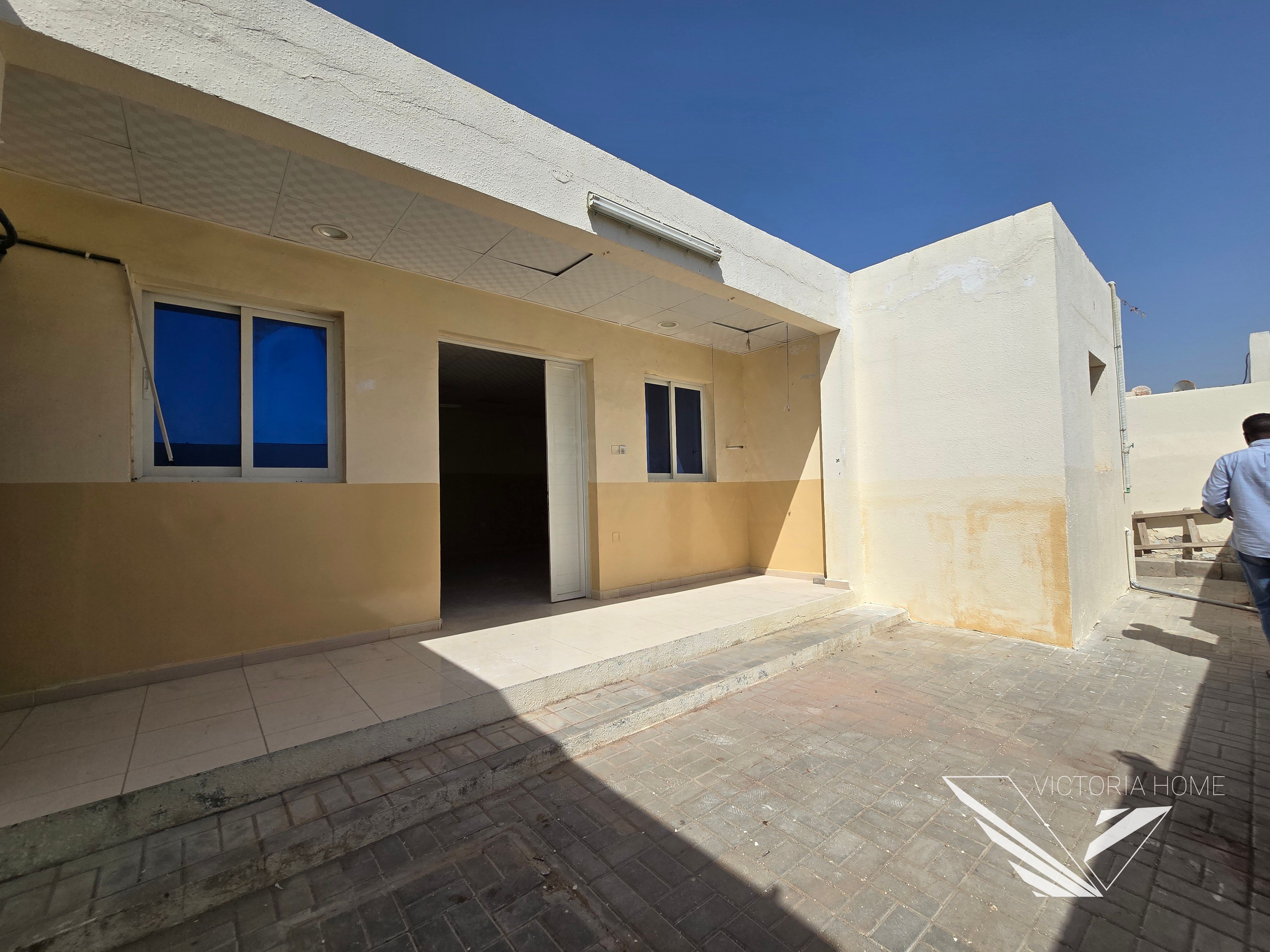 Lahwish Big 4bhk Villa Ready to Move inside Parking 55k