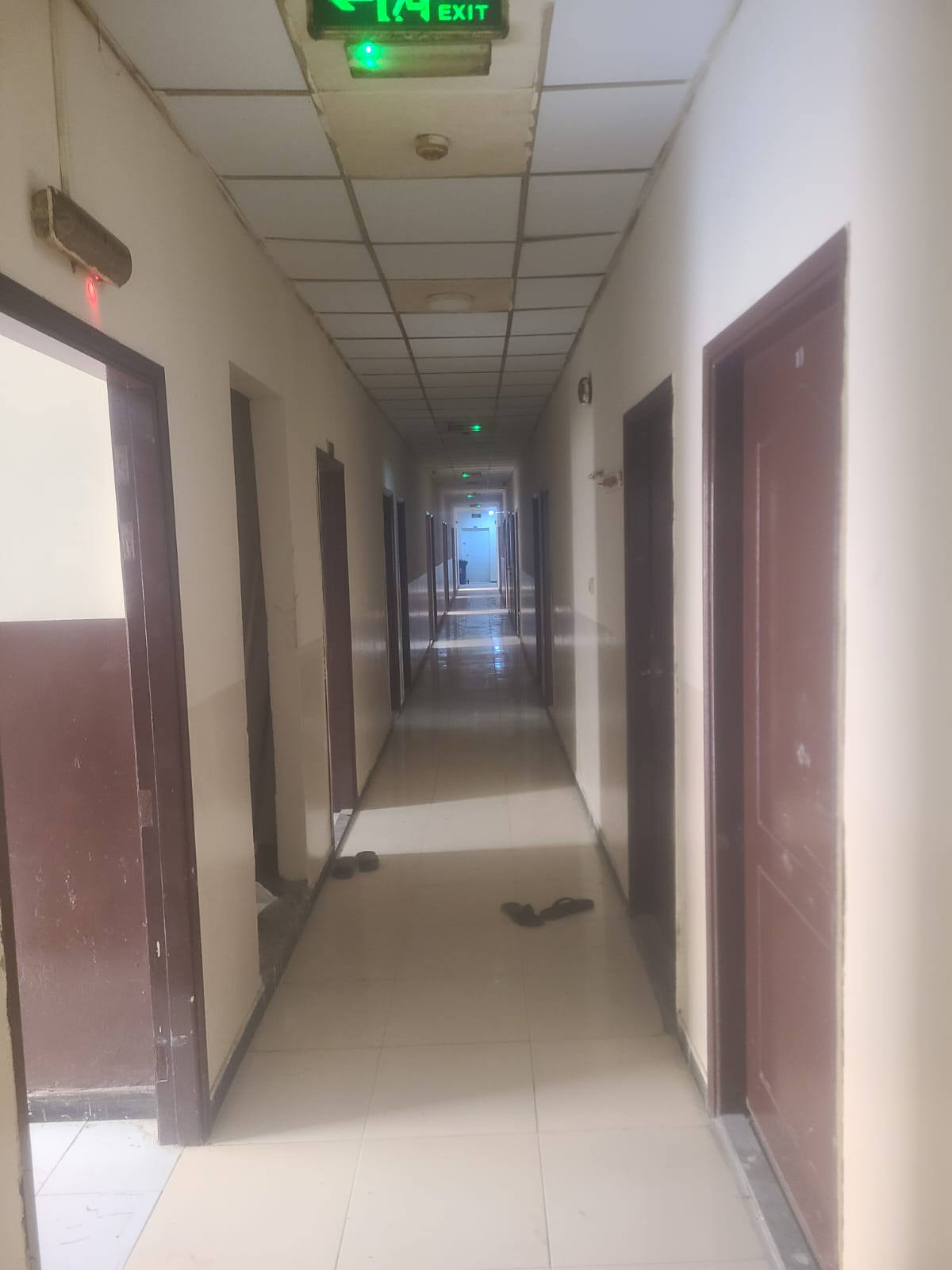 LABOUR ROOMS FOR RENT
