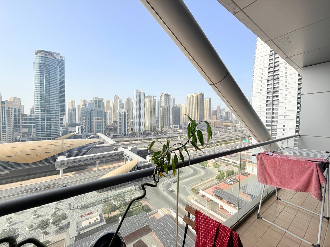 Studio with Balcony -Near Metro - fully Furnished