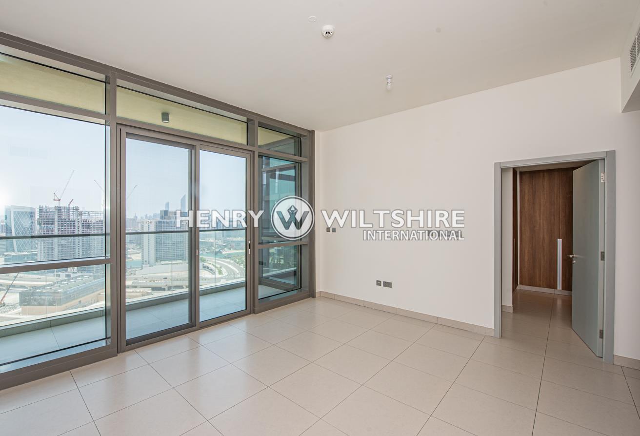 Spacious 1 bedroom | Marina Square views