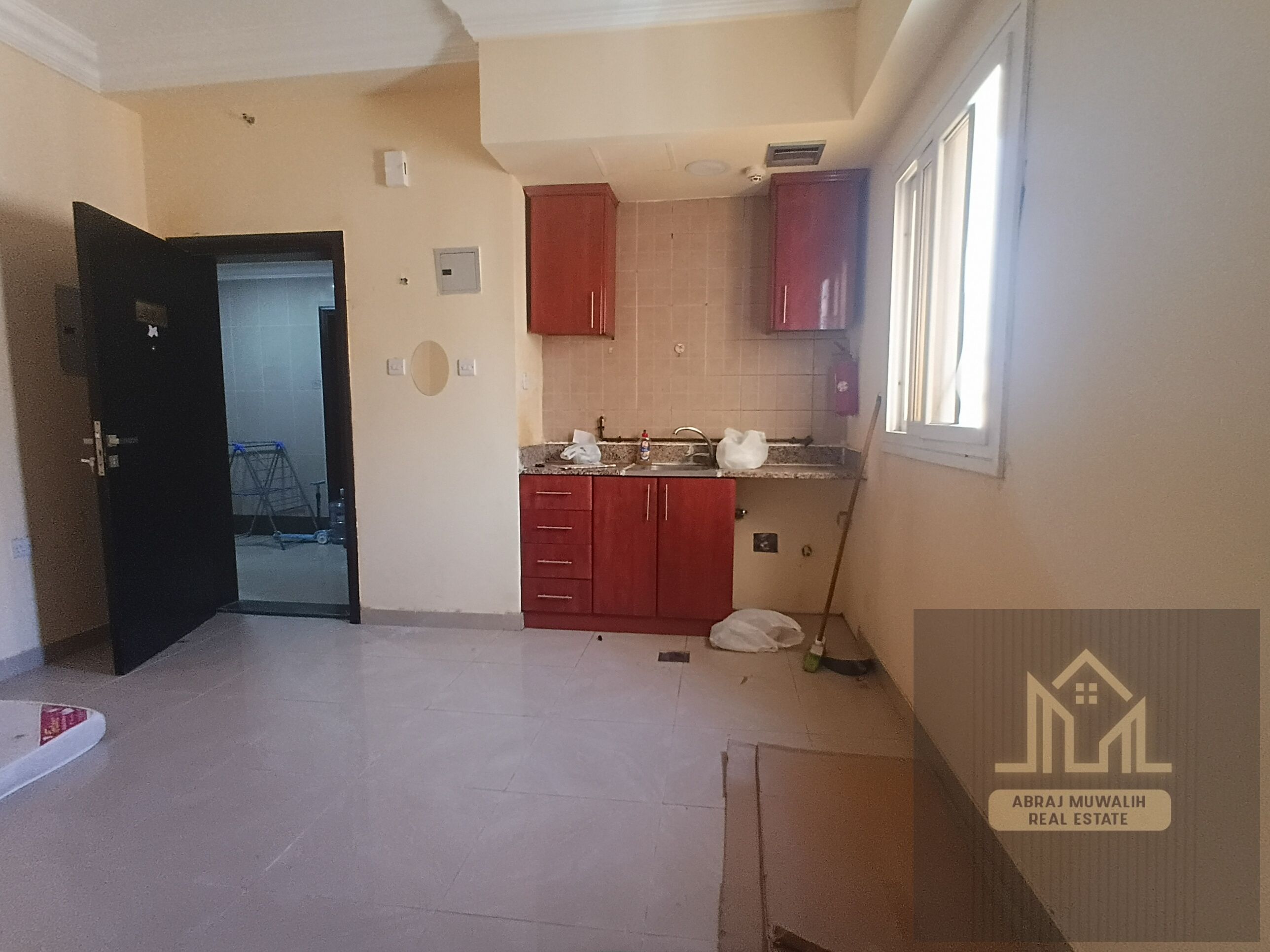 Special offer Family Studio in Muwaileh just 18k