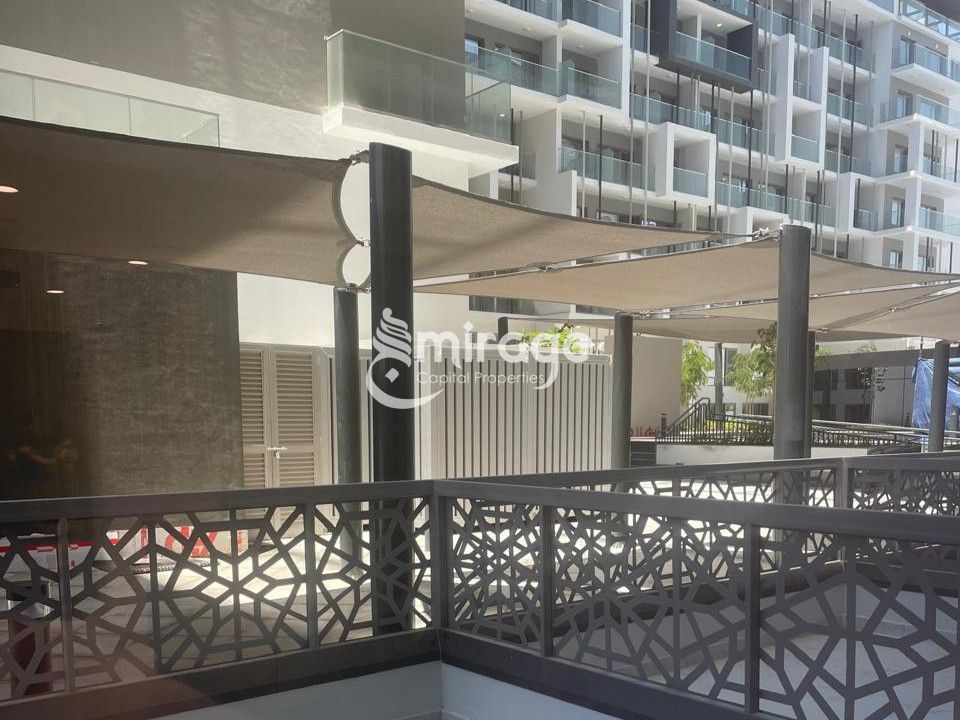 Stunning 1BHK Loft | Perfect Location