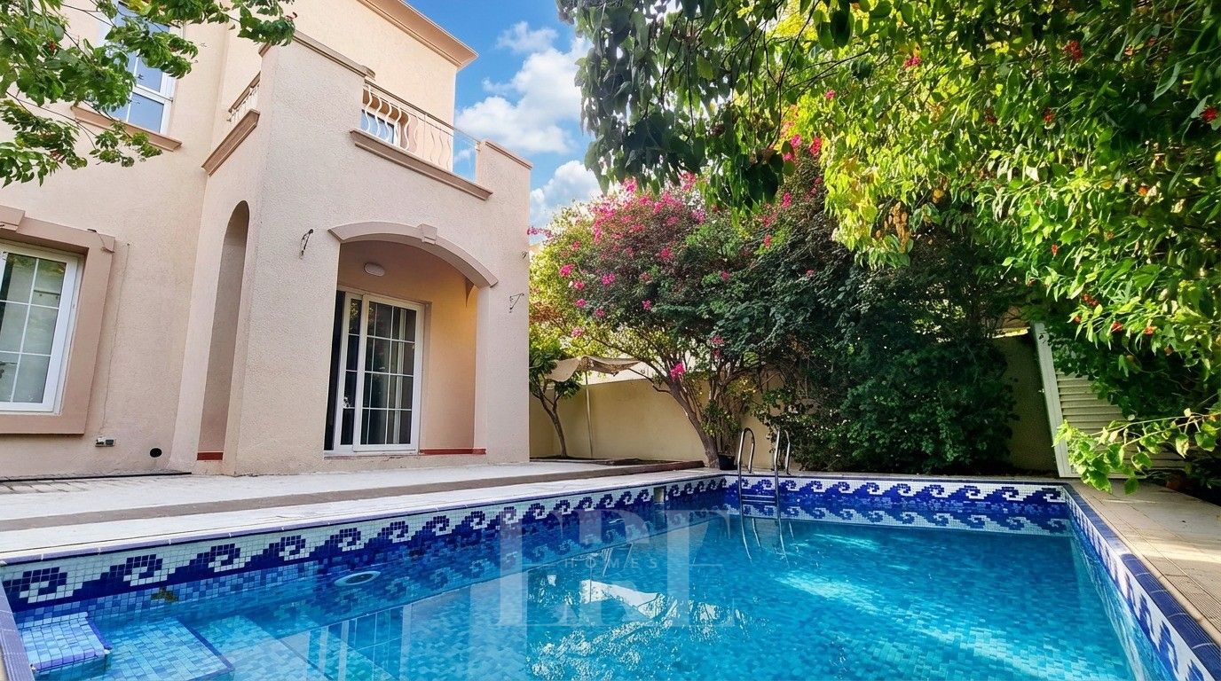 NEWLY RENOVATED | VACANT | 2 BEDROOM + MAID