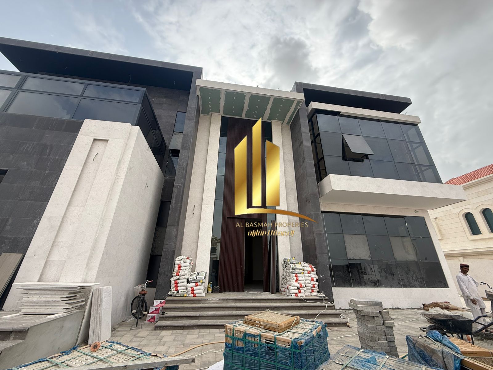 Super Deluxe Villa for Sale – Al Hoshi | Al Badi’ Suburb | Sharjah