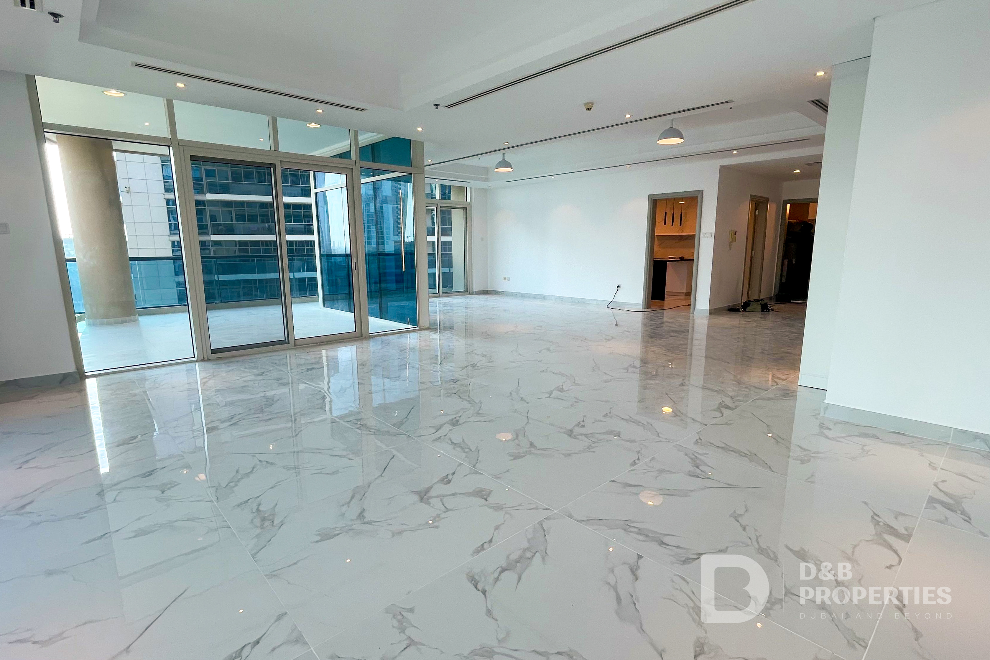 Full Marina View | Upgraded | Spacious | Vacant