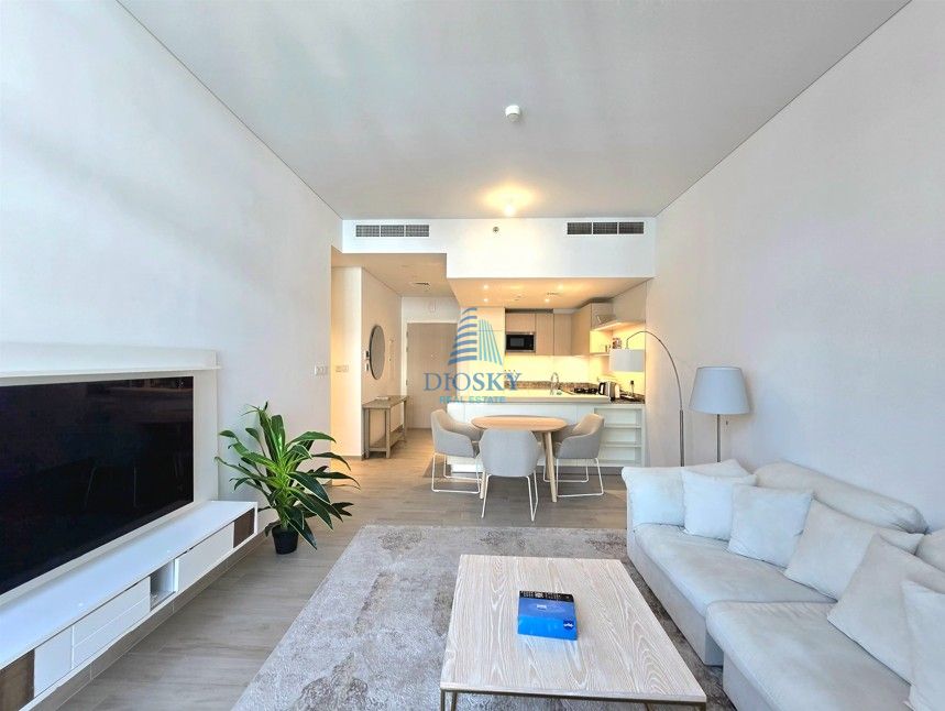 12 Cheques | Luxury Living | Prime Location