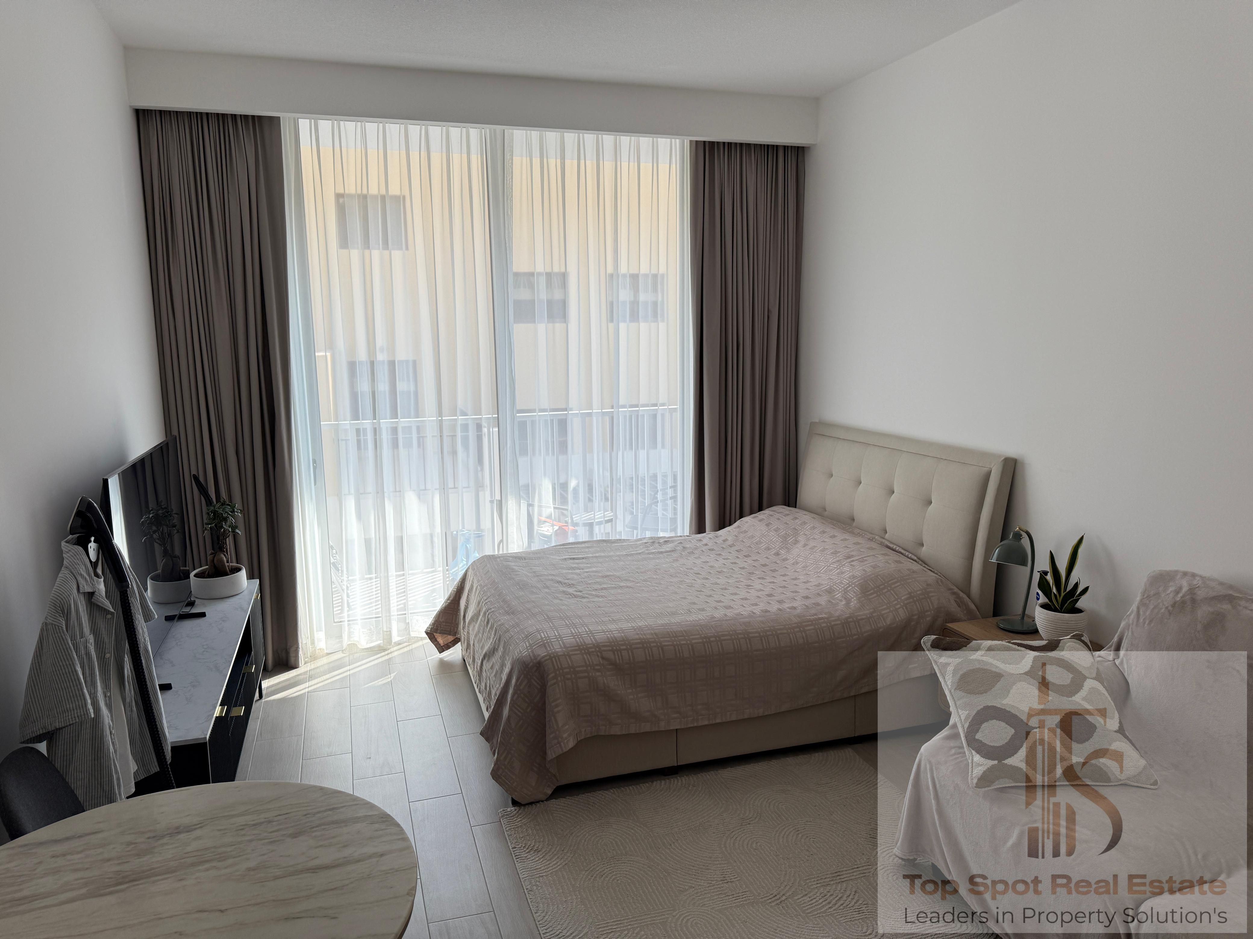 Fully Furnished | Studio | Cozy Living