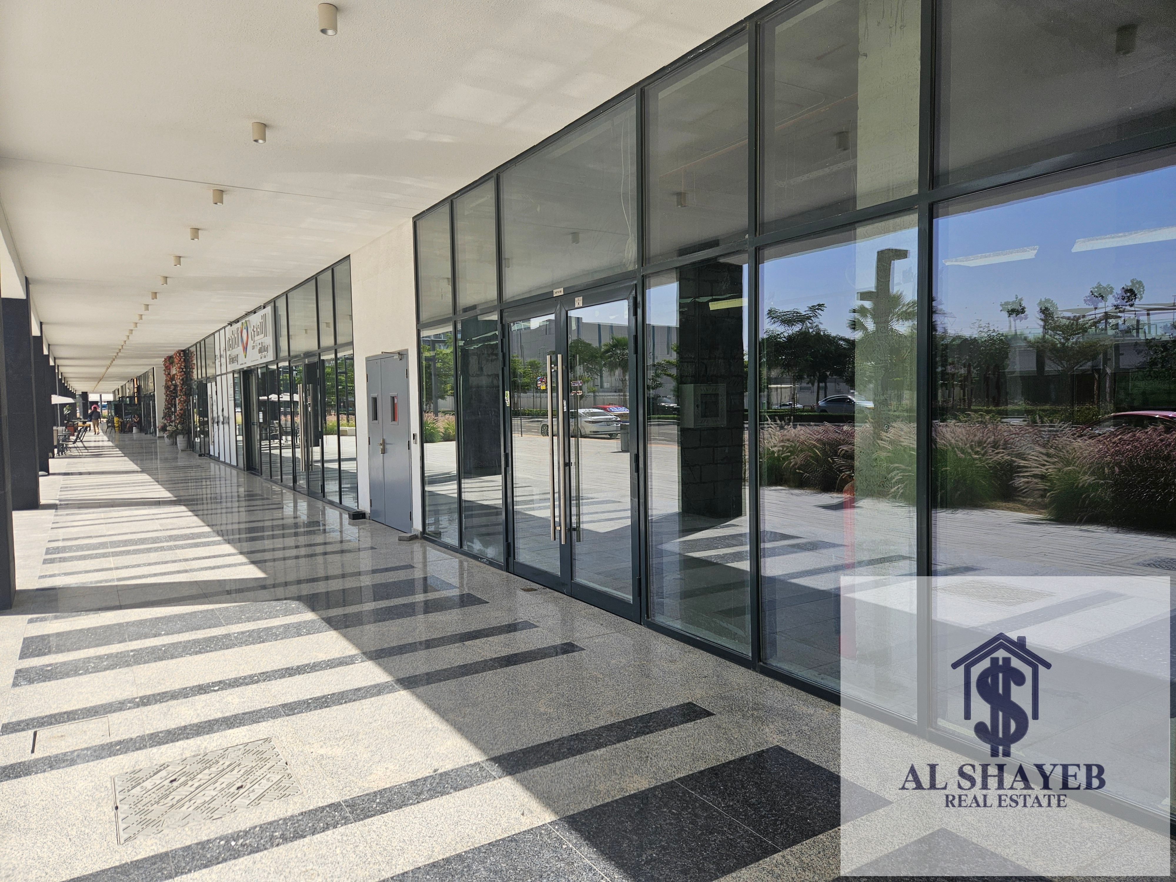 Retail Shop for Sale in Azizi Riviera 44 – Boulevard View