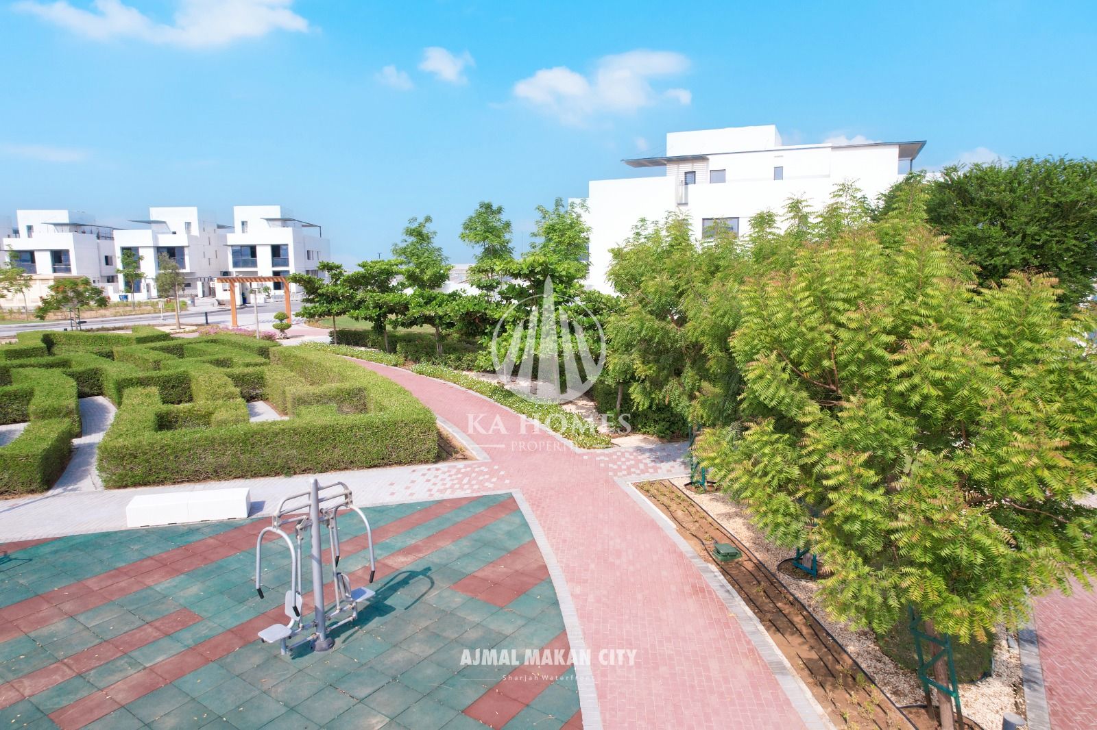 A detached villa directly on the sea, with a private beach, in the fastest residential complex.