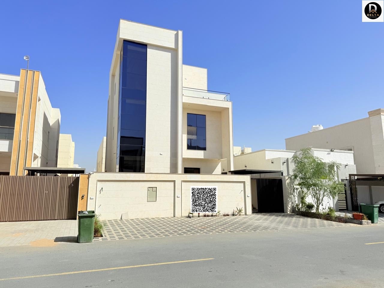 A golden opportunity to own a two-story villa with a rooftop, featuring a European design and VIP finishing, at an attractive price with a special dis