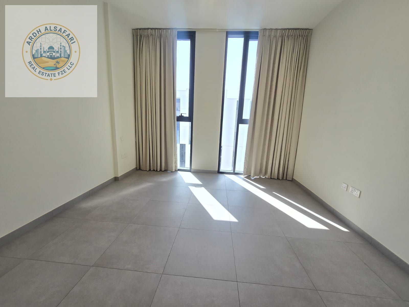 ! DONT MISS THIS OFFER ! Luxury Community living Studio apartment with 1bathroom and its comes with all the facilities at prime location