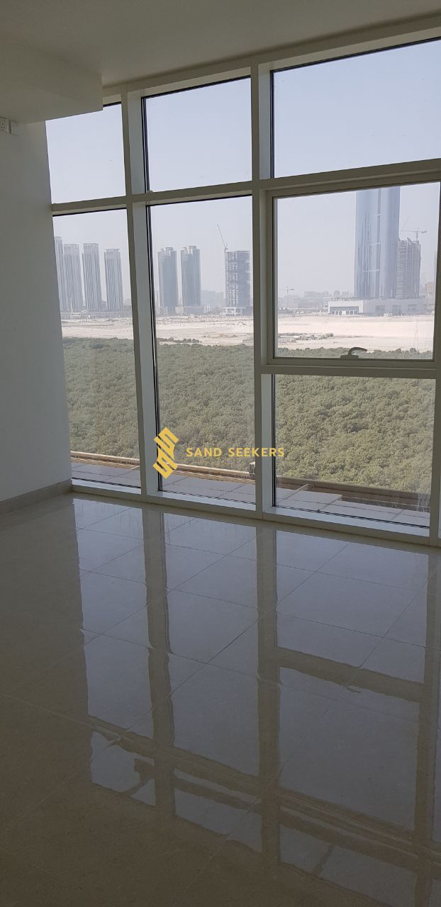 Ready To Move ! Stunning 4BHK+Maidroom ! Inquire