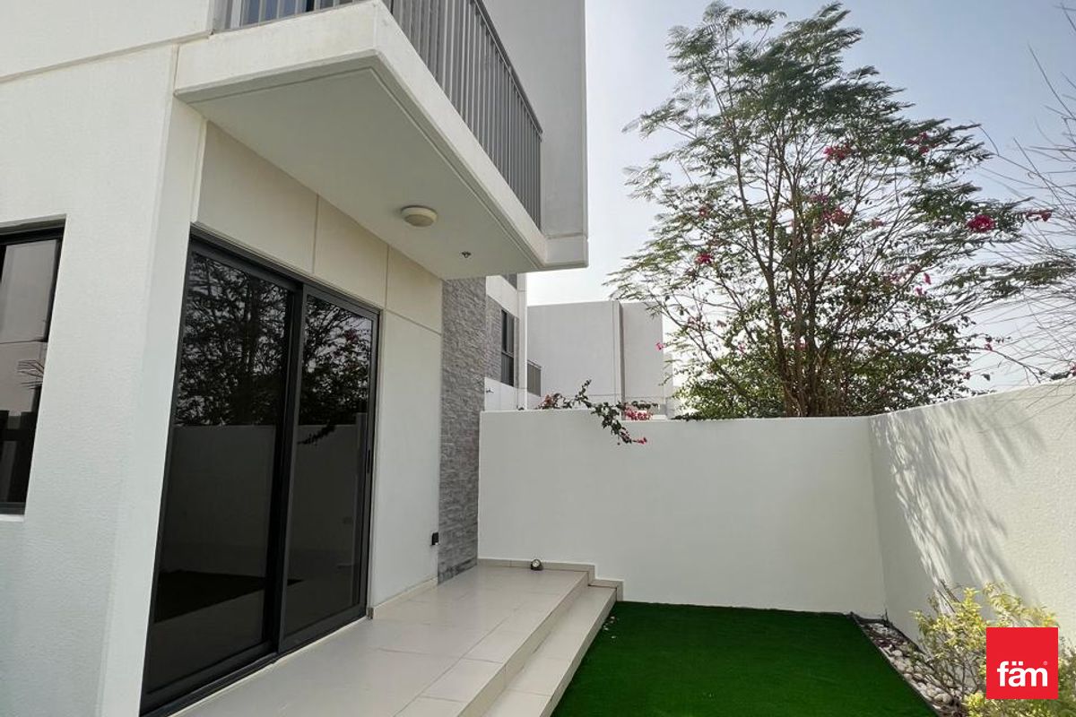 Premium Family Cluster l Corner 3+Maids l Privacy